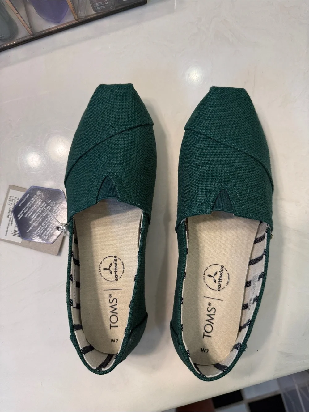 NWT TOMS Green Canvas Alpargata Slip-Ons - Picture 2 of 6